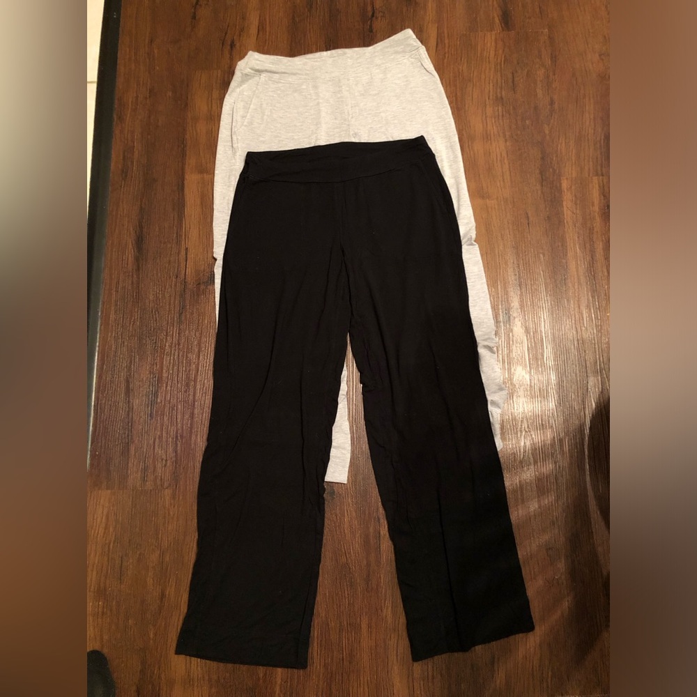 Women's Black & gray Pants set of 2 joggers sz XS EUC